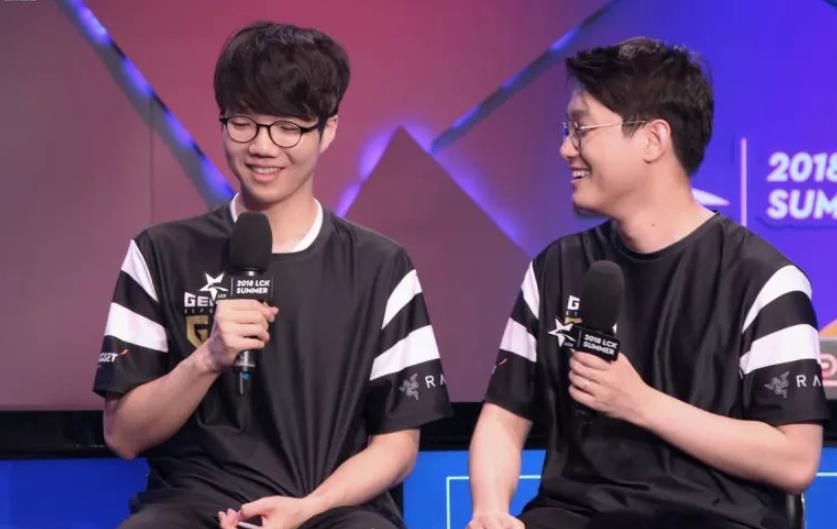 了无数球迷 了无数球迷