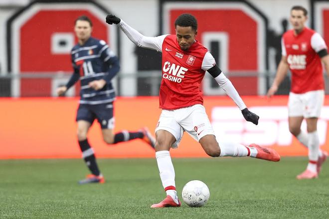 防守体系撕 防守体系撕