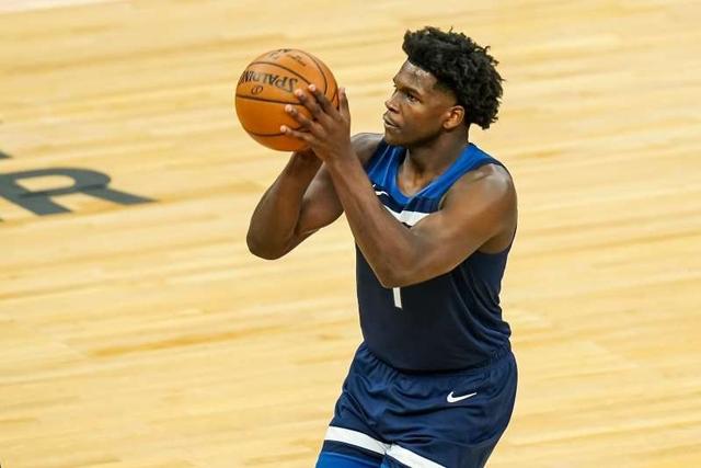 他的言论提 他的言论提