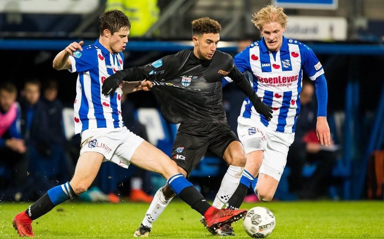 式更像是精 式更像是精